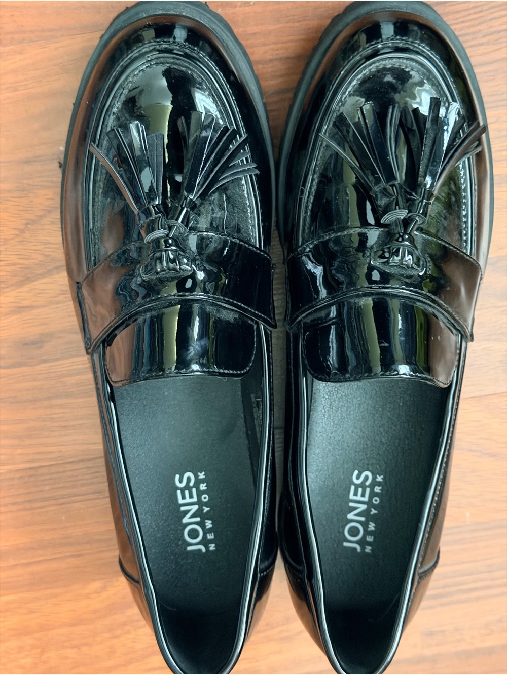 Jones New York Black Patent Tassel Loafers new no tags - Picture 3 of 3
